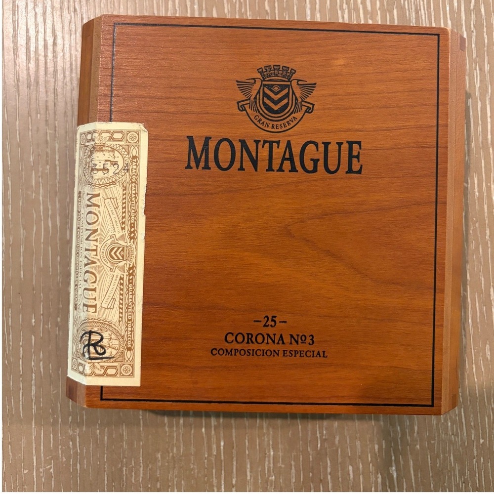 Vintage Montague Corona No 3‎ Wooden Cigar Box Empty Humidor Storage Decor 1996